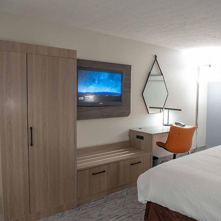 Keene Elm City Hotel, Ascend Hotel Collection Ngoại thất bức ảnh