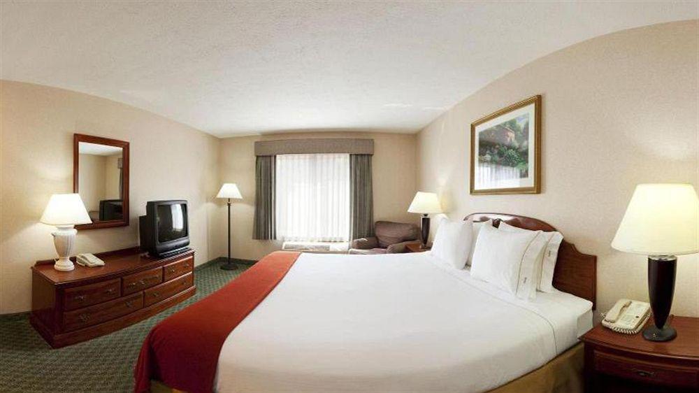 Keene Elm City Hotel, Ascend Hotel Collection Ngoại thất bức ảnh