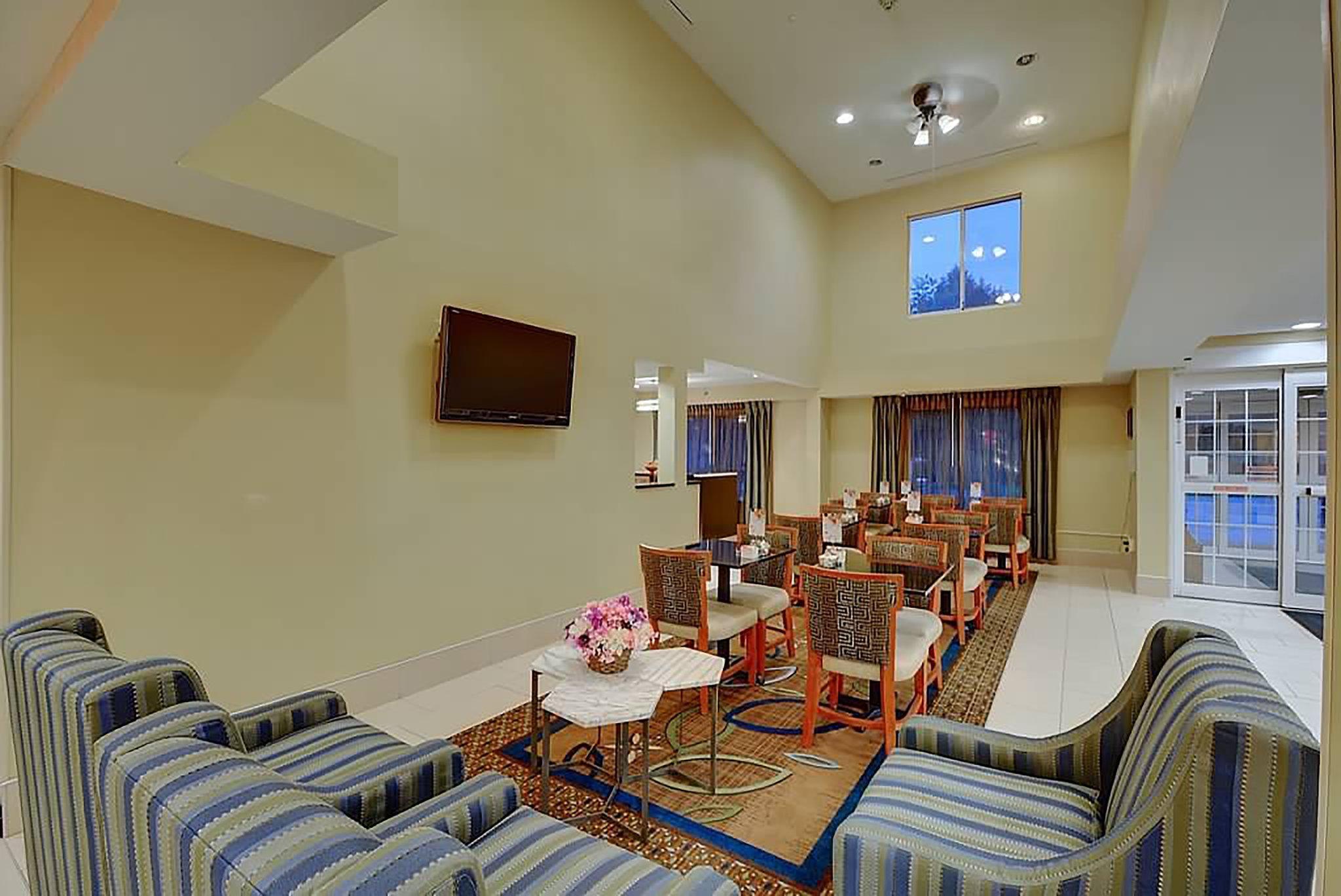 Keene Elm City Hotel, Ascend Hotel Collection Ngoại thất bức ảnh