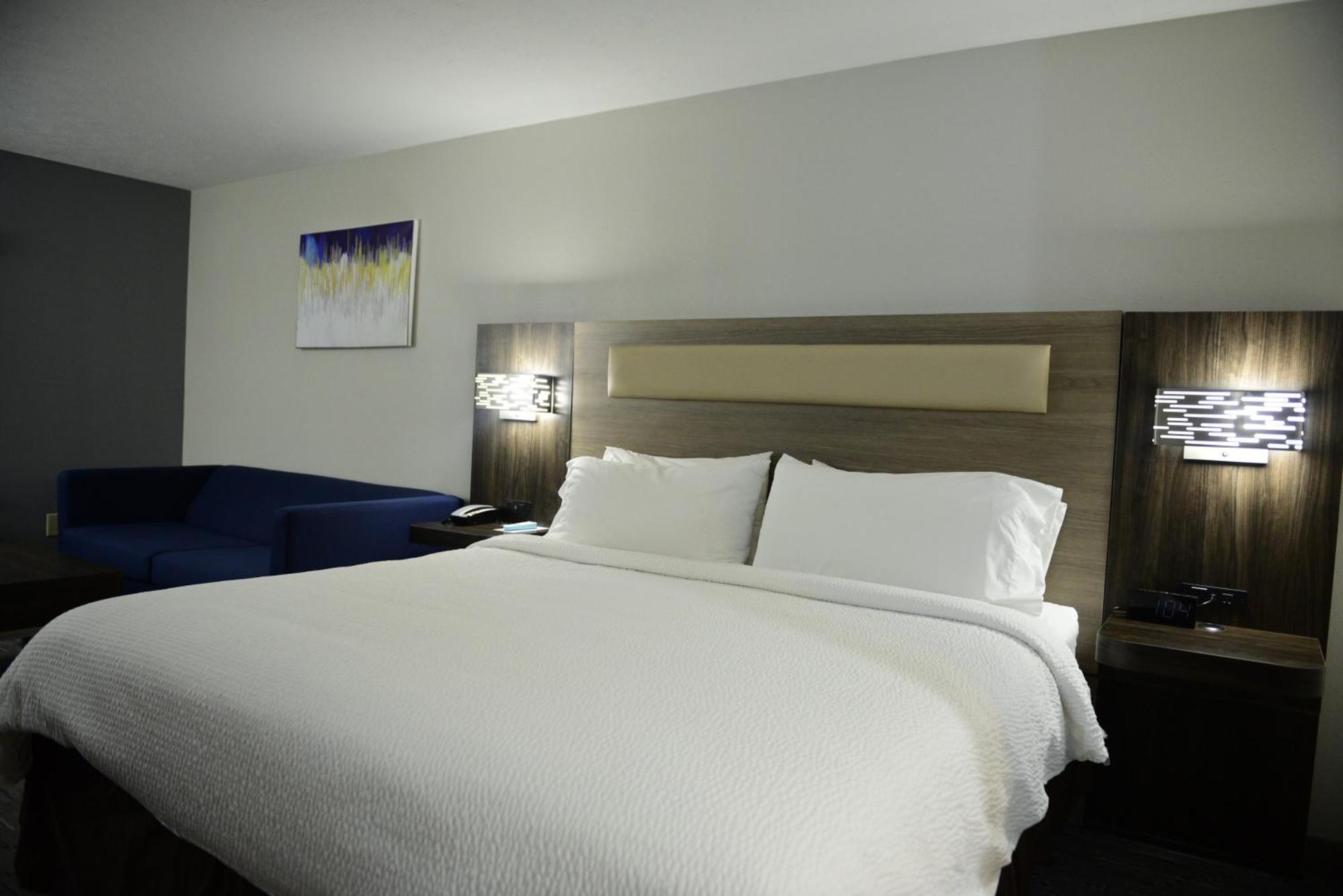 Keene Elm City Hotel, Ascend Hotel Collection Ngoại thất bức ảnh